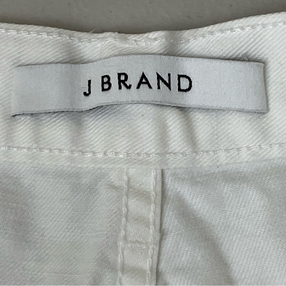 J. BRAND NWT SACHI MID-RISE CUTT OF DENIM JEAN SHORTS IN WHITE 26 29 - Picture 12 of 15
